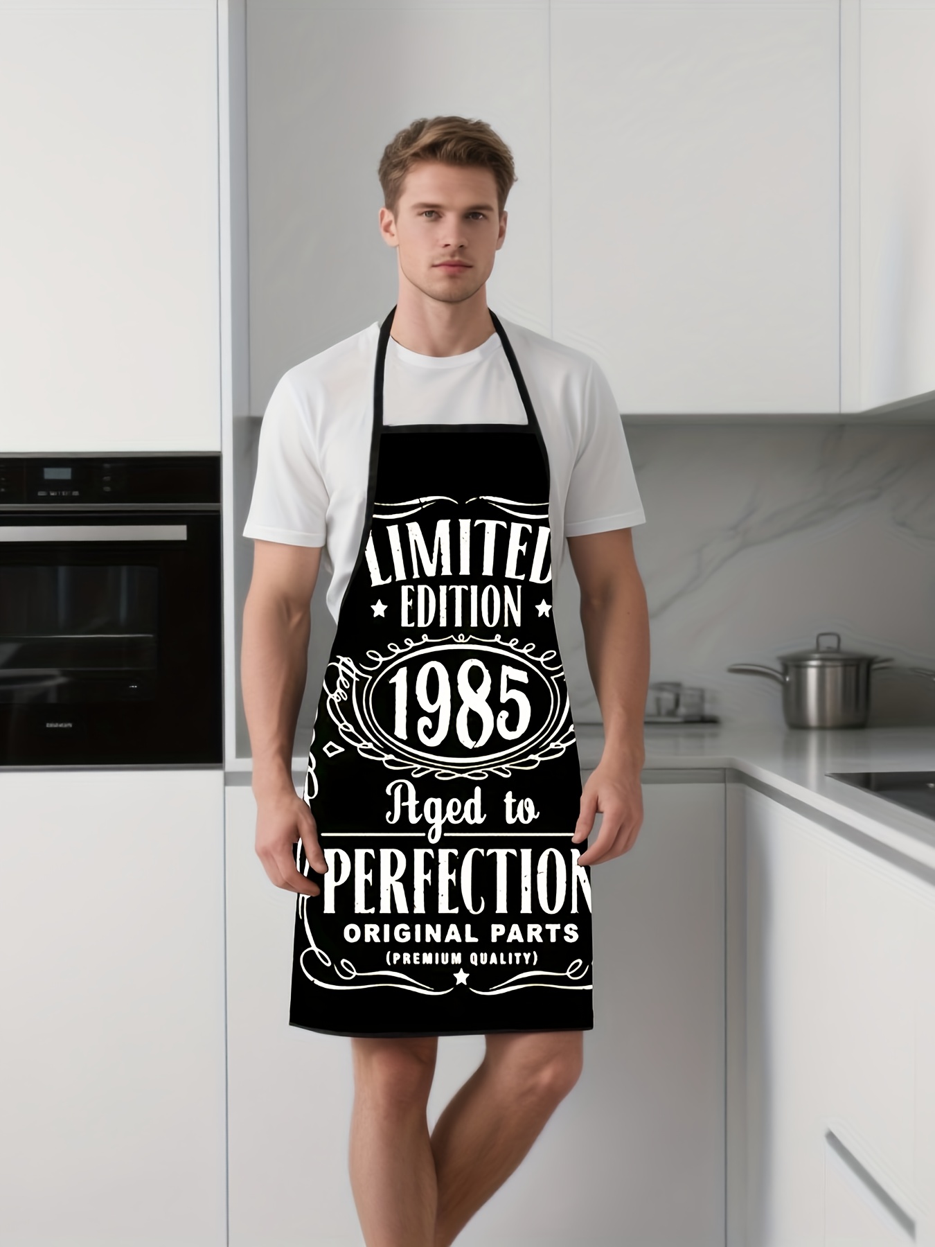 A Black Background Kitchen Apr - Kitchen Baking Background 评论和价格